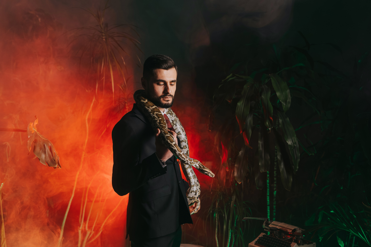 Мужской этикет на корпоративе. Как можно и как нельзя вести себя на светском мероприятии