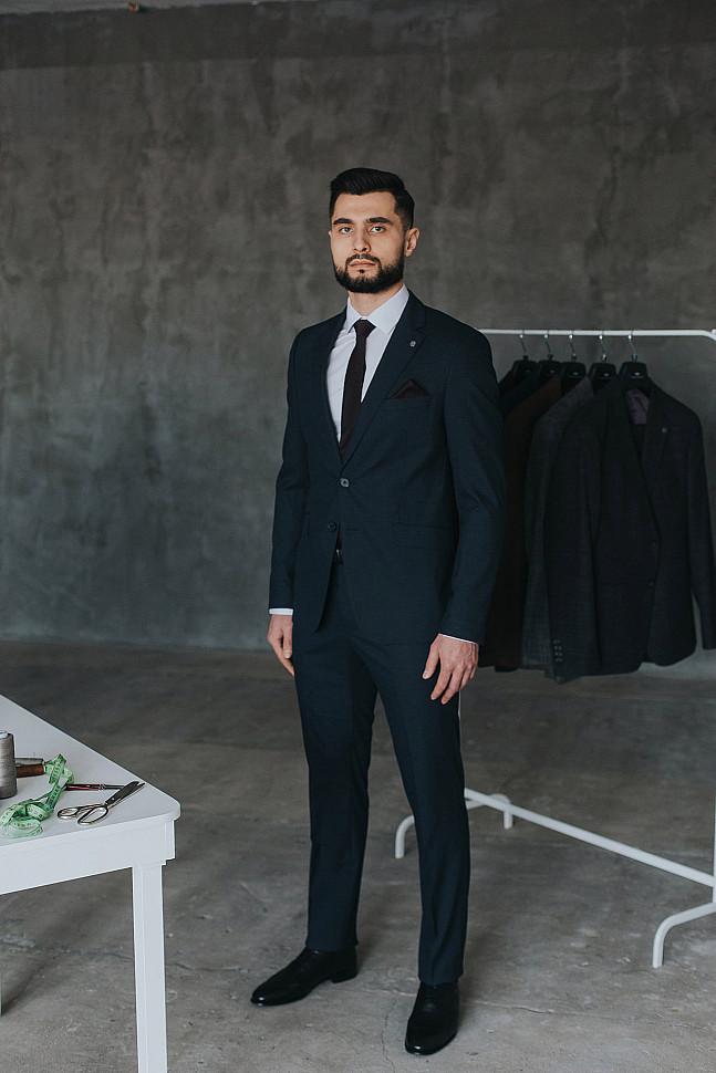 Как выбрать размер брючного костюма