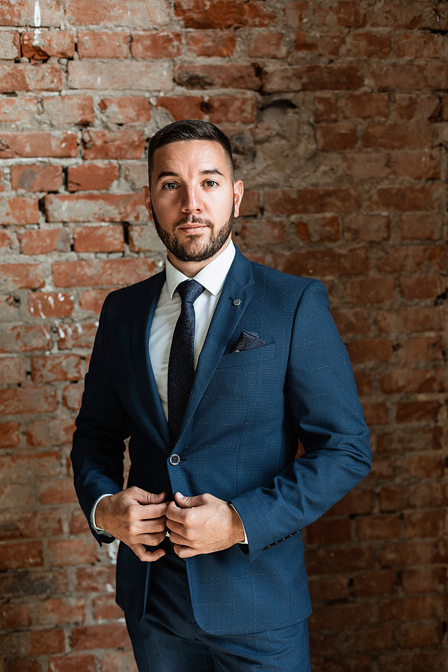 Классический мужской костюм