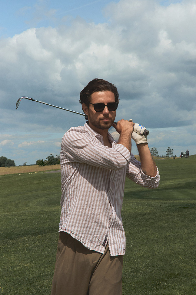 Мужская рубашка