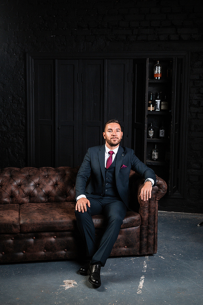 Классический мужской костюм