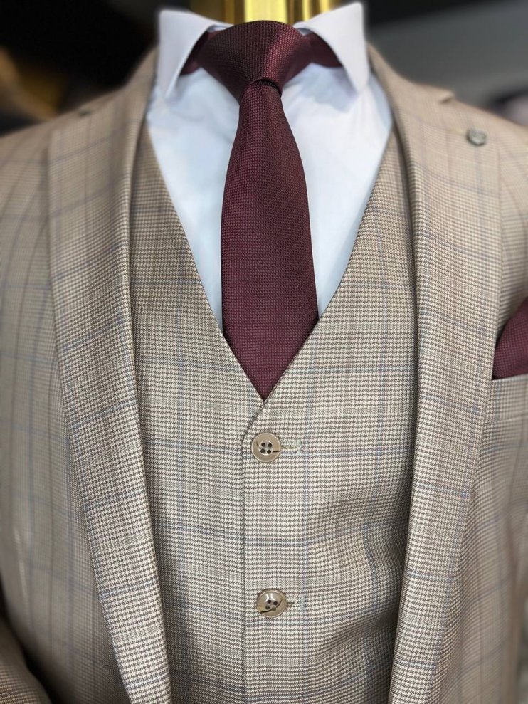 Костюм CAR 3-ка Бежевый в клетку